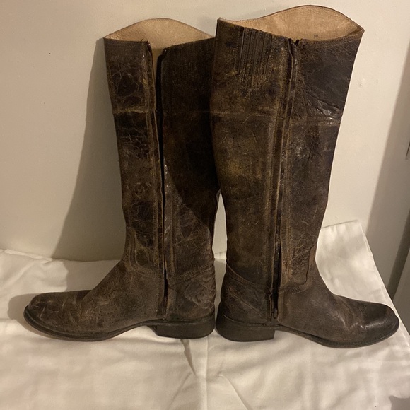 Knee high leather boots - Picture 2 of 4